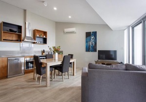 Waverley apartment C-one bedroom wifi available in Perth
