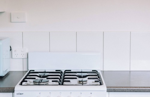 Coronet Bay House | 100m from Coronet Bay Beach - a family friendly dual dwelling oasis awaits