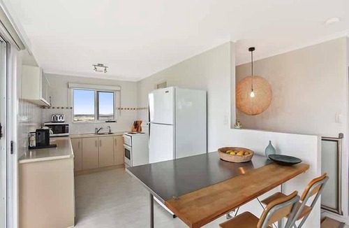 Middleton House | 11 Hero Ave - Spacious Family Home, with spectacular ocean and hillside views, right near the beach