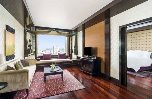 Panvel House | 2-bedroom building in marvelous Navi Mumbai with cool AC