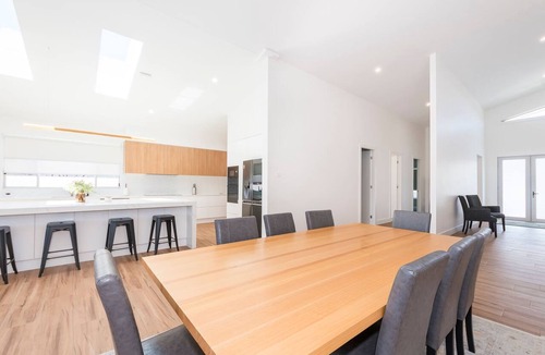 Harrington House | 2 Ulmarra - Spacious 4-bedroom waterfront holiday home