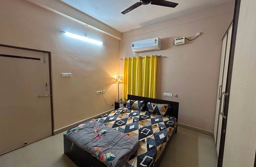 Hyderabad House | 2BHK Airport Home | 8 Mins from Hyderabad Airport