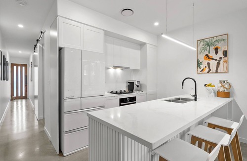 Kingscliff House | 3-Bed Coastal Escape – Pool – 1 Minute to Beach