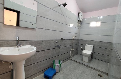 Kamalapur House | 3 Bedrooms Country House In Hosapete