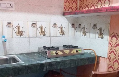 Faizabad House | 5 BEDROOM , 14 DOUBLE BED , 3 TOILETRIES , 3 BATHROOM , 2 & 3BHK ROOM SET