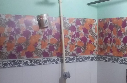 Faizabad House | 5 BEDROOM , 14 DOUBLE BED , 3 TOILETRIES , 3 BATHROOM , 2 & 3BHK ROOM SET