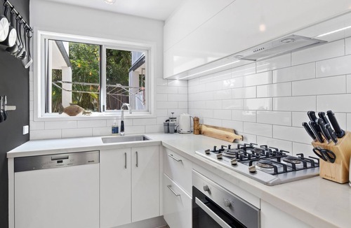 Sunshine Beach Apartment | 5 Samarin Court - Convenient & Comfortable