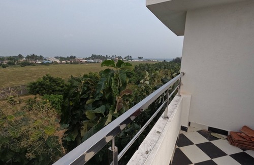 Cheyyur House | 50 mtrs to the beach | A calm, coastal, private bungalow