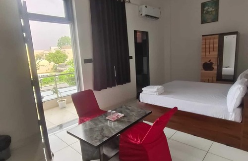 Chomu Hotel | A N HOTEL