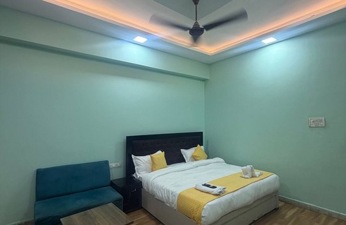 Kanpur Hotel | A.V Grand Hotel