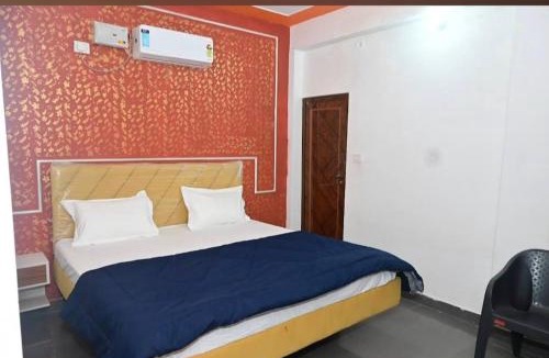 Faizabad House | Aaradhya Inn