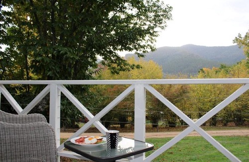 Wandiligong Cabin | Abbys Cottages Bright