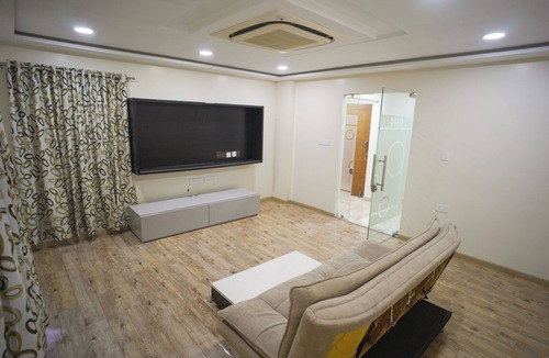 Vijayawada Apartment | AC Rooms in Vijayawada - Family & Business Stays - Stay Pride Shared Apartments