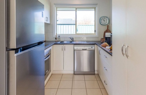 Trentham Cottage | Acacia Cottage in the heart of Trentham