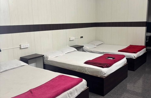 Krishnagiri Hotel | Aditya Inn