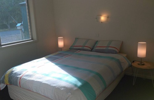Bright Apartment | Ageri Pet Friendly Holiday Unit