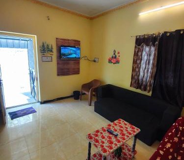 Yercaud Villa | AKS Cottage
