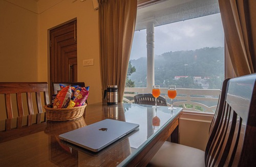 Mallital Apartment | Alaya Stays Headingly Suite Lake Facing