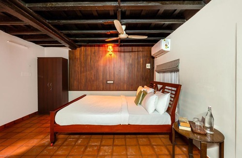 Alwaye Villa | Alaya Stays Mangaly Heritage 270-Year-Old 3 BHK Authentic Kerala Heritage Villa with Courtyard & Garden