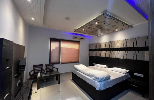 Nangal Hotel | Alitus Hotel in Nangal