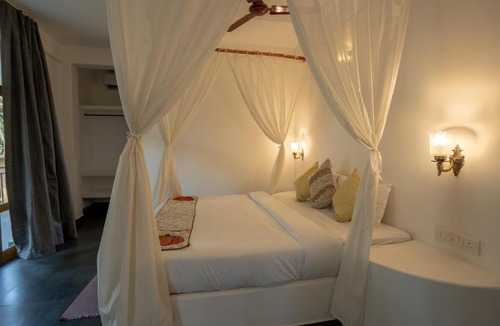 Mandrem Hotel | Alpa Viram Retreat Goa