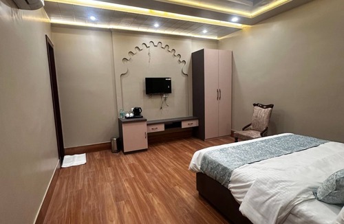 Agra Hotel | Ambassador Villa - An Experiential stay