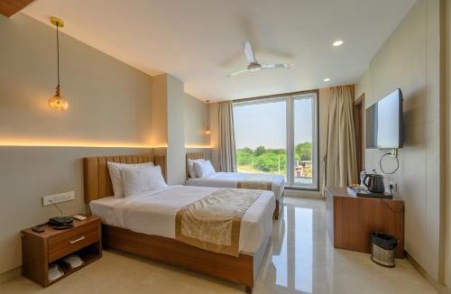 Varanasi Hotel | Amritara The Samagam