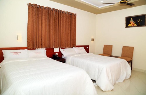 Guruvayur Hotel | Anandkrishna Residency