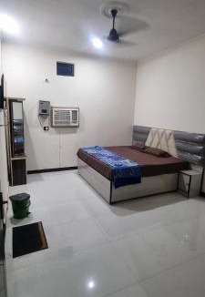 Salon Hotel | Anusthan Hotel
