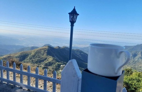Lansdowne Hotel | Aranyam Hills