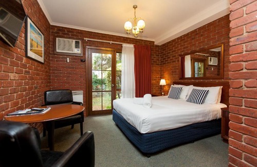 Beechworth Hotel | Armour Motor Inn
