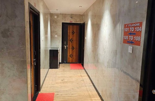 Mantralayam Hotel | Arul Rayara Residency