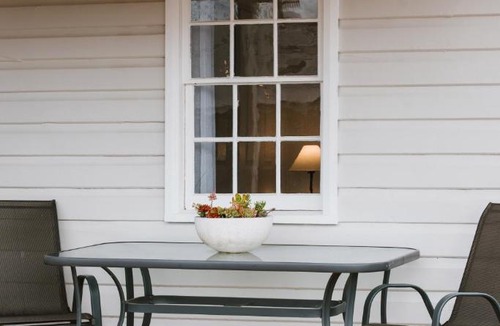 Central Mudgee House | Ash Cottage - Intimate Wine Country Living for Two