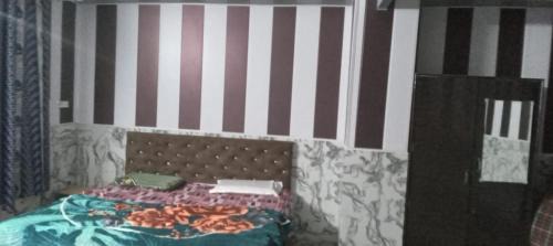Aonla House | Astha Restorent & Geust House