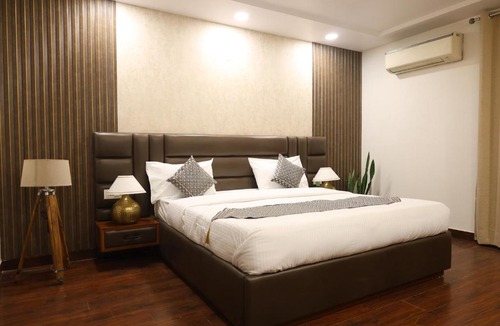 Safdarjung Enclave House | Auraa Suites