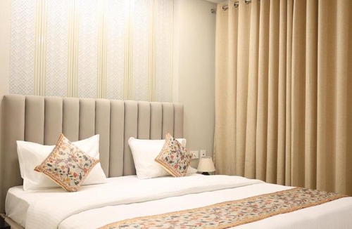 Safdarjung Enclave House | Auraa Suites