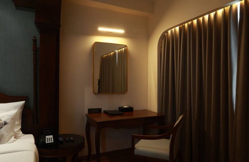 Amravati Hotel | Aurtus