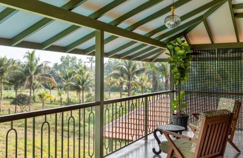 Parra Villa | Avalon by Hireavilla - 6BR Villa with Pool & Field View in Parra, North Goa