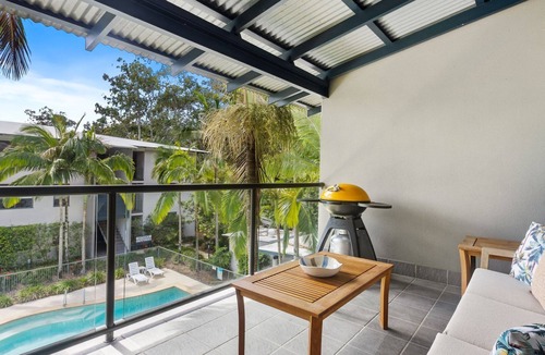 Rainbow Beach Apartment | Baden 74 - Rainbow Shores. Top Floor - Air conditioned Unit - Walk To Beach