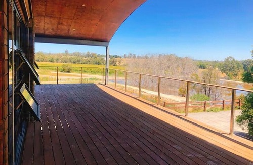 Coldstream House | Badgers Book Winery Mansion - Yarra Valley
