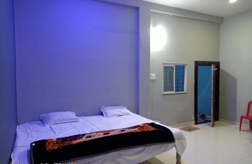 Kolaras House | Balaji hotel