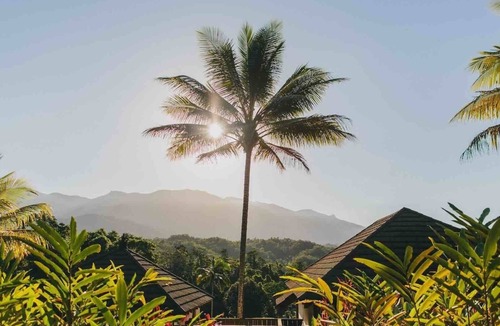 Miallo House | Bali HainA private retreat on acreage, close to town, ocean & the rainforest