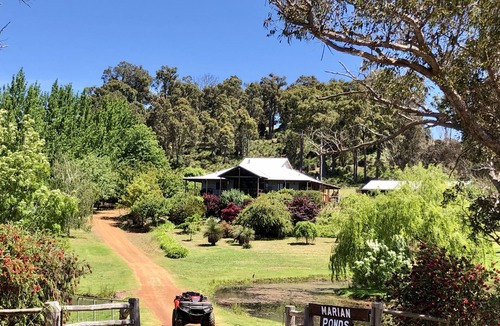 Balingup Cottage | Balingup Rustic Retreat - Marian Ponds.Saltwater swimming pool, great gardens