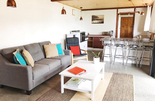 Denmark Bed & Breakfast | Base Guest House