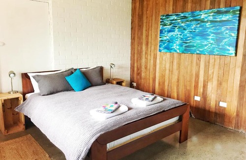 Denmark Bed & Breakfast | Base Guest House