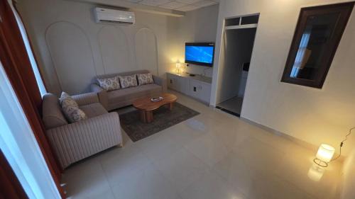 Jhotwara House | Basera