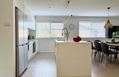 Culburra Beach House | Beach Stay Love is everything you need with a 3 minutes stroll to the beach.