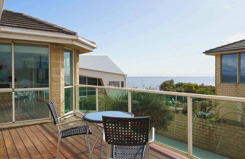Bonbeach House | Beachfront at Bonbeach A Coastal Lifestyle Gem