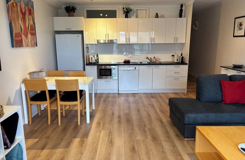 Lorne Apartment | Beachside Resort Escape | 2BR | 150m to Beach | Pool, Spa, Sauna & EV Charging