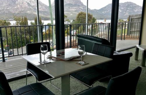 Coles Bay Apartment | Beaulieu